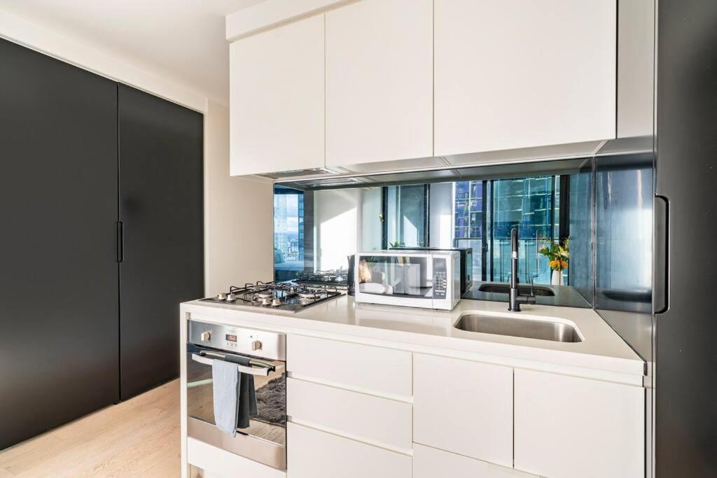 Luxury Apartment In Ville de Melbourne Extérieur photo